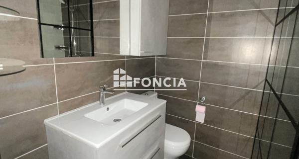 Location Appartement 2 pièces 56.39 m² - Avignon 84000