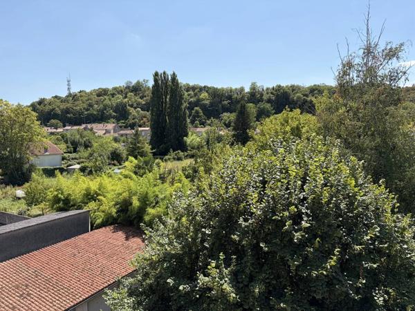 Bel appartement lumineux de 71 m² à Angoulême