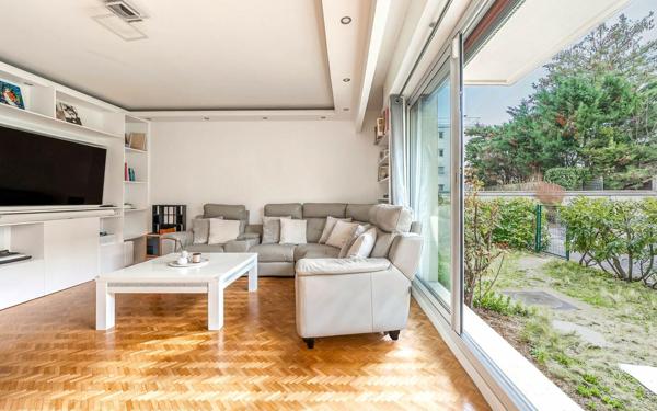 Appartement à vendre    4 pièces • 96,63 m2 Saint-Maur-des-Fossés