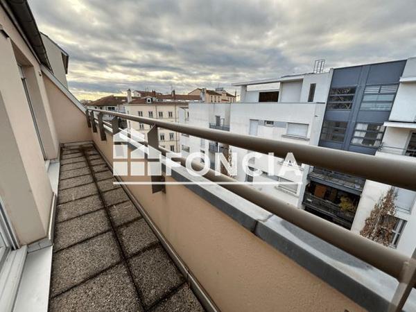 Location Studio 36.45 m² - 27 RUE VICTORIEN SARDOU Lyon 69007
