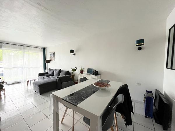 Charmant T2 - Terrasse et jardinet - Quartier Les Minimes,  
La rochelle 17000