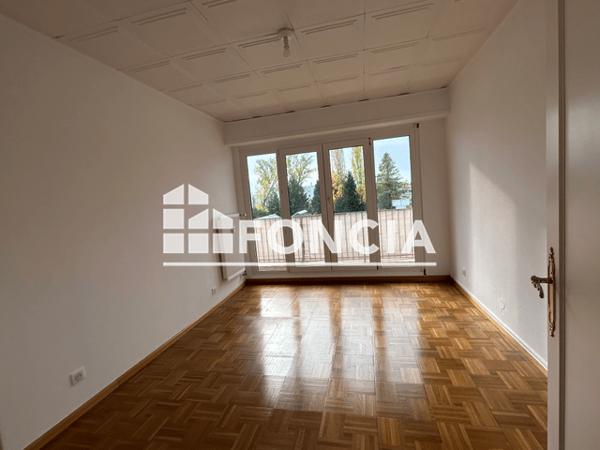 Location Appartement 3 pièces 68.11 m² - 17 CHEMIN DU GLIESBERG Strasbourg 67200