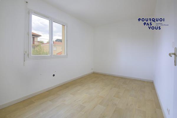 T2 duplex Métro Mermoz