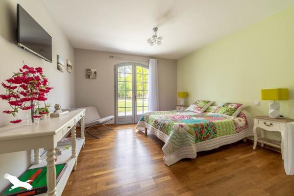 Maison à vendre |  Hourtin |  6 pièces | 181 m²