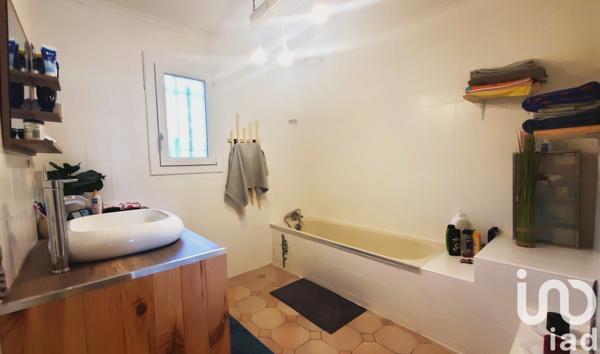 Maison 5 pièces de 91 m² à Meyrannes (30410)