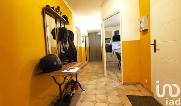 Maison 5 pièces de 91 m² à Meyrannes (30410)