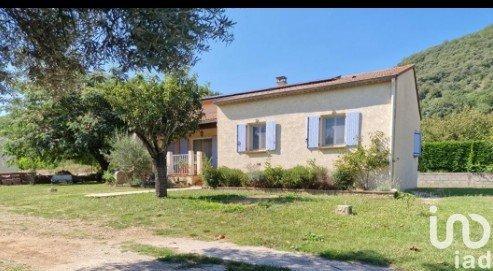 Maison 5 pièces de 91 m² à Meyrannes (30410)