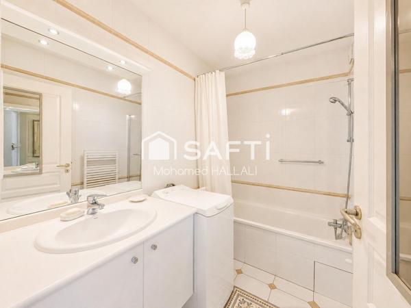 T3 73 m², vue mer, terrasses 50 m², parking