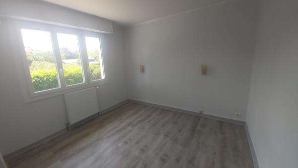 Jolie maison d'habitation fonctionnelle comprenant de nombreuses amélioration récentes