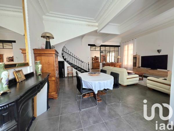 Maison à vendre 10 pièces 270 m² Coursan
