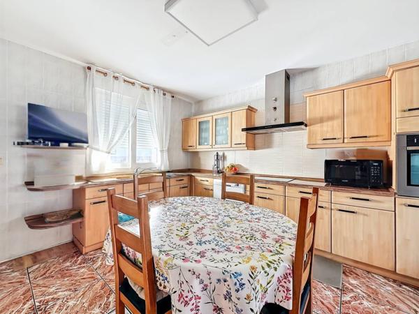 Maison à vendre 9 pièces de 212 m²