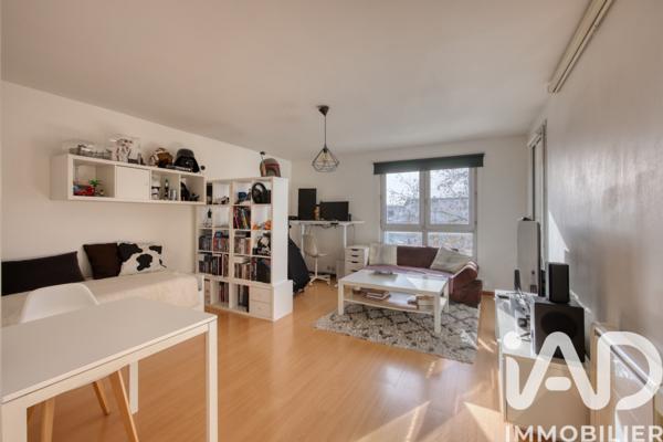Appartement à vendre 2 pièces 54 m² Montigny-le-Bretonneux