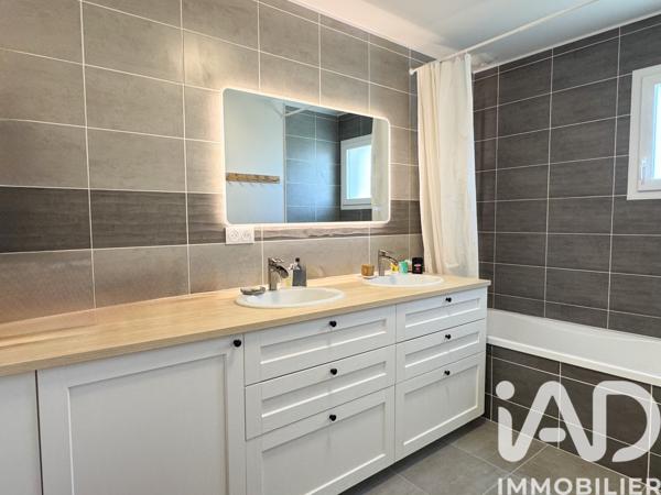 Maison à vendre 6 pièces 125 m² Saint-Julien-de-Concelles