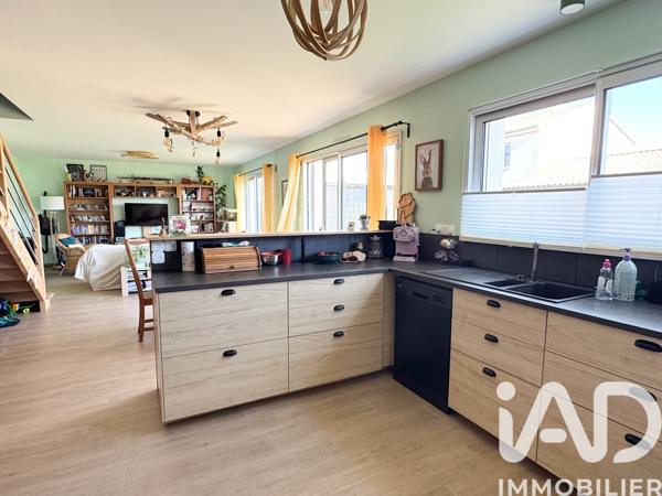 Maison à vendre 6 pièces 125 m² Saint-Julien-de-Concelles