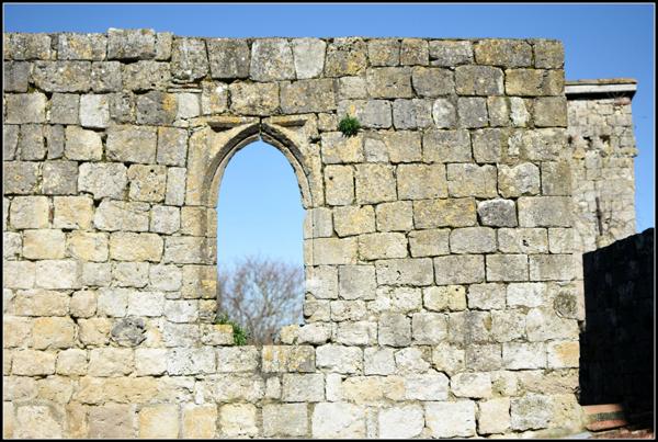 EXCLUSIVITÉ OPTIMHOME – Fonds de commerce Bar / Restaurant / Chambres d’hôtes – Emplacement exceptionnel à La Romieu (32480)