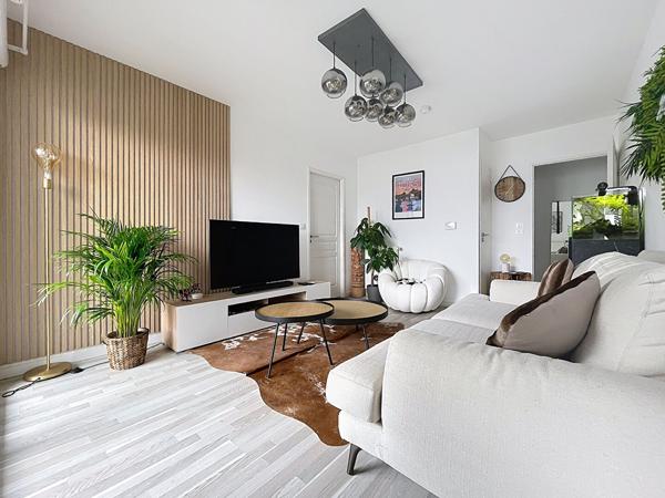APPARTEMENT T2, SECTEUR NANTES SUD, STATIONNEMENT, BUSWAY
