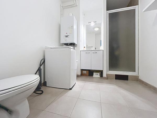 APPARTEMENT T2, SECTEUR NANTES SUD, STATIONNEMENT, BUSWAY
