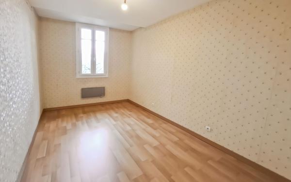 Maison à vendre    7 pièces •  Grisolles
