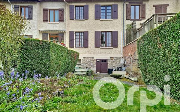 Maison à vendre    4 pièces •  Creil