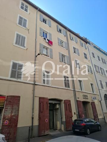 Appartement · Location Marseille (13002) 4 pièces · 115m²