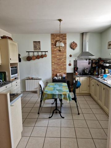 Maison coeur de village à découvrir rapidement