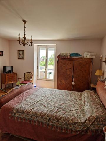 Maison coeur de village à découvrir rapidement