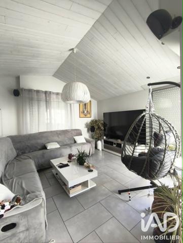 Maison à vendre 5 pièces 156 m² Bazoges-en-Pareds