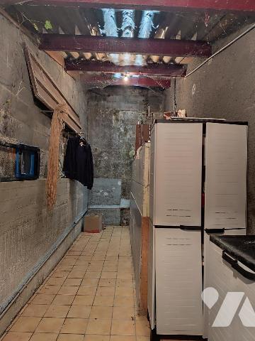 Maison d'habitation avec dépendance