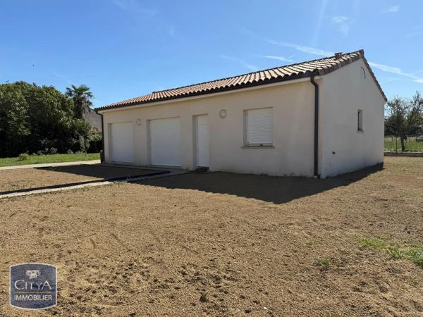 Maison à louer 4 pièces 77.5m² Auterive (31190)