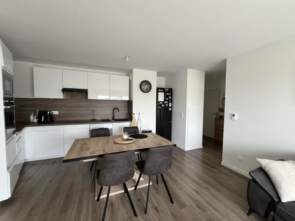 Appartement à louer 890 € CC St-Vincent-de-Paul 3 p 61 m² DPE B