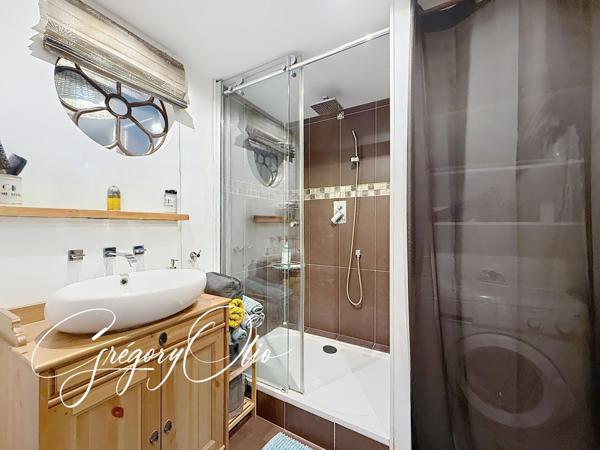 À 100 mètres de la mer