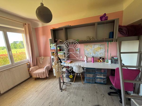 Maison 6 pièce(s) 4 chambre(s) 150 m²
