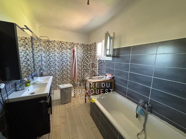 Maison 6 pièce(s) 4 chambre(s) 150 m²