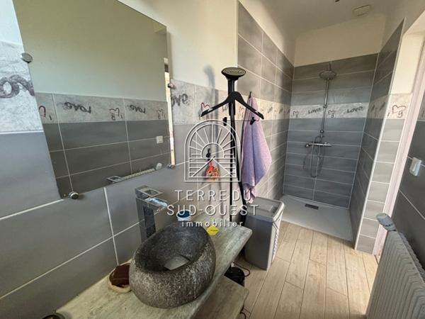 Maison 6 pièce(s) 4 chambre(s) 150 m²