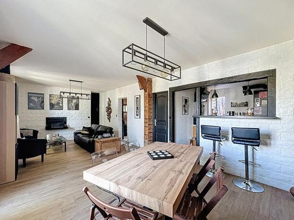 Maison de plain-pied 3 chambres avec jardin exposé Sud-est