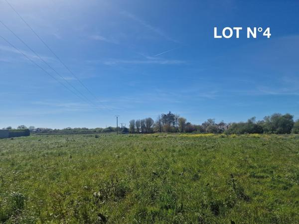 TERRAIN À BÂTIR - VIABILISÉ - 562 m2 - LIBRE CONSTRUCTEUR