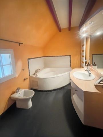 Maison à vendre 7 pièces LOURDES (65)