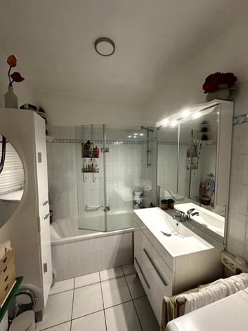 REIMS - TYPE 4 avec Loggia et une PLACE DE PARKING