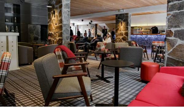 INVESTISSEMENT LOCATIF – BOURG-ST-MAURICE - Belambra Club L'Hôtel du Golf - 5.66%  de rentabilité.
