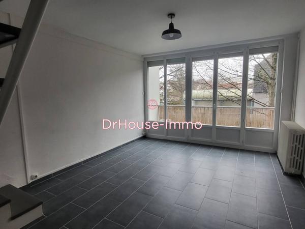Appartement à louer 3 pièces de 54 m²
