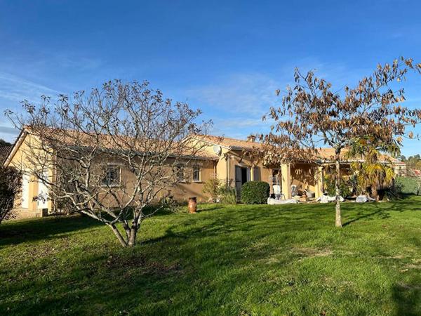 Villa plain-pied Château L'Evêque 141 m2