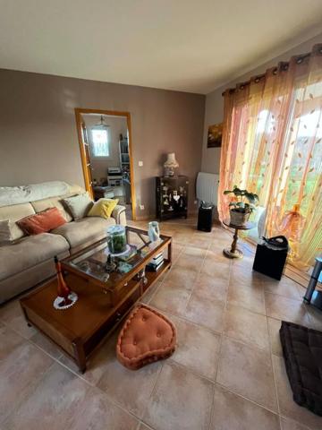 Villa plain-pied Château L'Evêque 141 m2