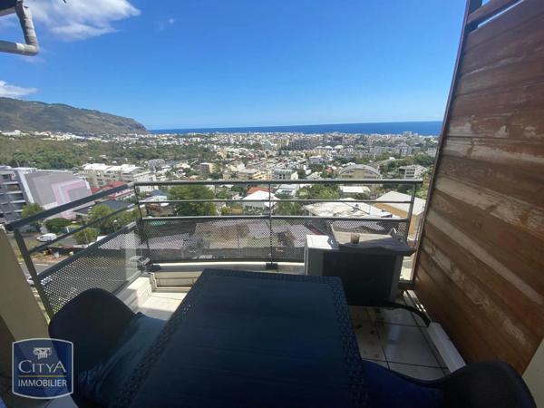 Appartement à louer 2 pièces Saint-Denis (97400)