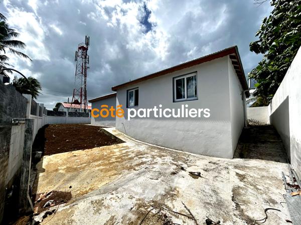 Vente Maison89 m² - 4 Pièces - SAINTE ROSE (97115)