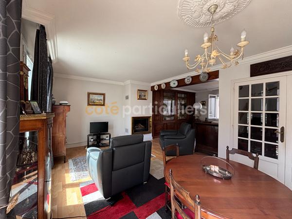 Vente
                Maison109 m² - 5 Pièces -
                    AGEN (47000)