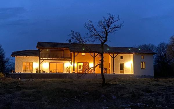 Maison à vendre    7 pièces •  Saint-Antonin-Noble-Val