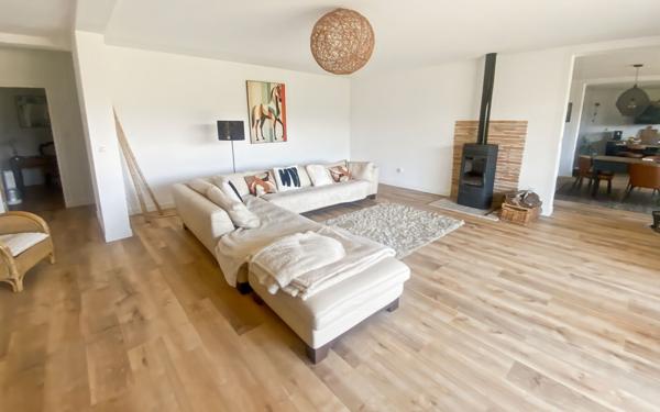 Maison à vendre    7 pièces •  Saint-Antonin-Noble-Val