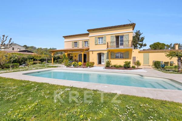 VILLA 5 CHAMBRES GRAND JARDIN A PIED DU VILLAGE DE VALBONNE
