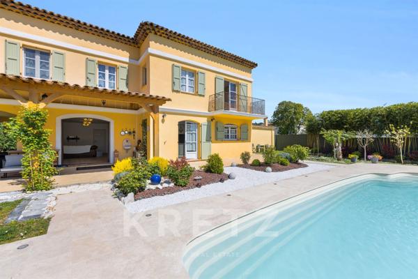VILLA 5 CHAMBRES GRAND JARDIN A PIED DU VILLAGE DE VALBONNE