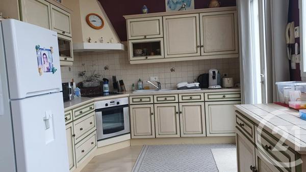 Appartement F4 à vendre  4 pièces - 76,75 m 2   COMMEQUIERS  - 85